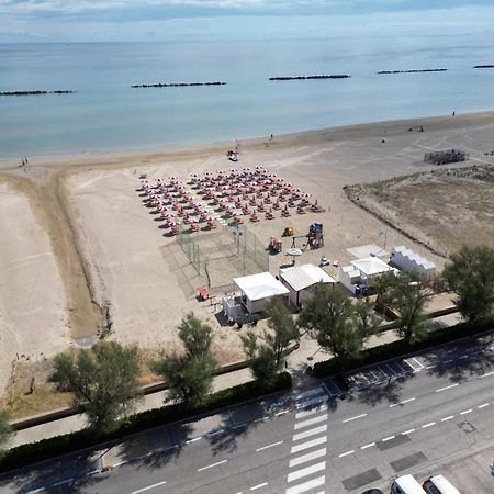 Hotel Ancore سينِغاليا المظهر الخارجي الصورة