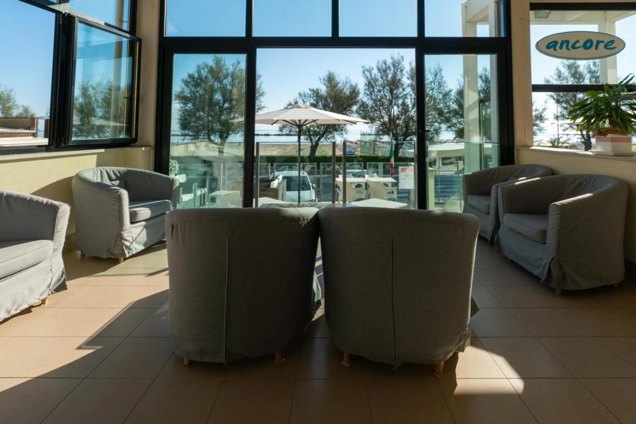 Hotel Ancore سينِغاليا المظهر الخارجي الصورة
