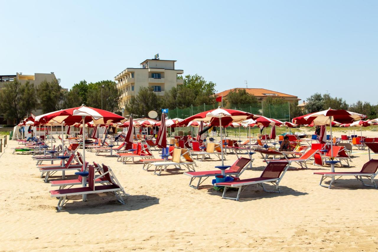 Hotel Ancore سينِغاليا المظهر الخارجي الصورة
