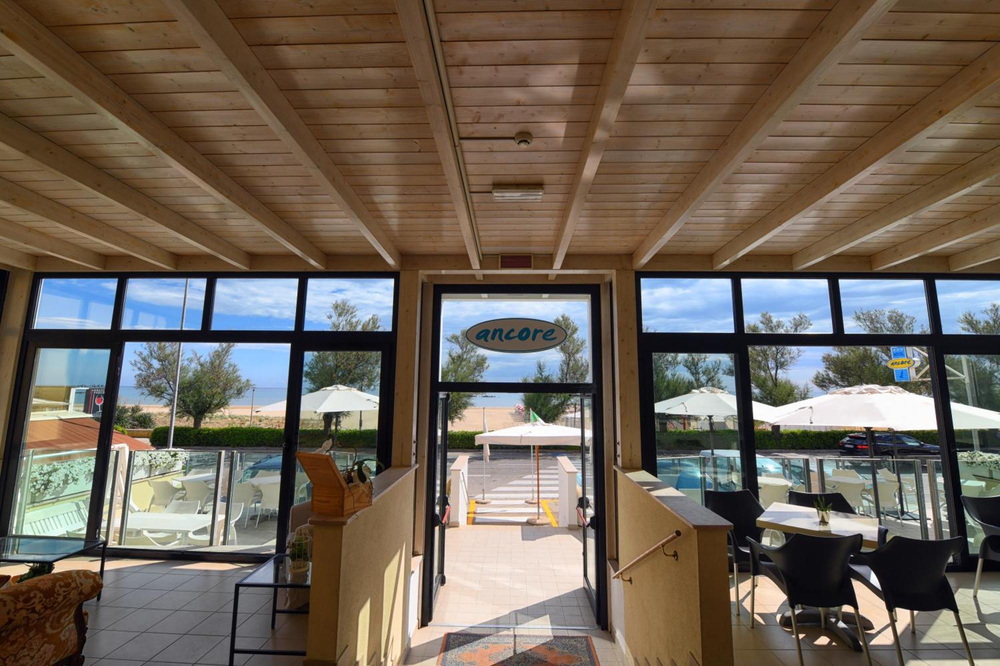 Hotel Ancore سينِغاليا المظهر الخارجي الصورة
